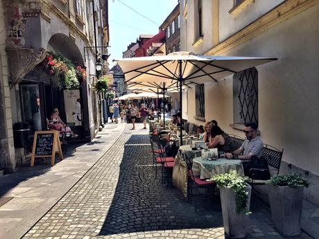 40 foto per un confronto con Lubiana. In 10 anni la piccola capitale slovena si è portata 50 anni avanti a noi. Come ha fatto?