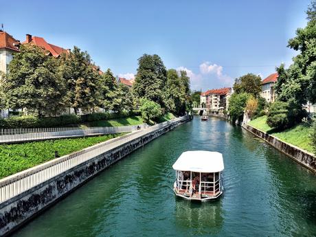 40 foto per un confronto con Lubiana. In 10 anni la piccola capitale slovena si è portata 50 anni avanti a noi. Come ha fatto?