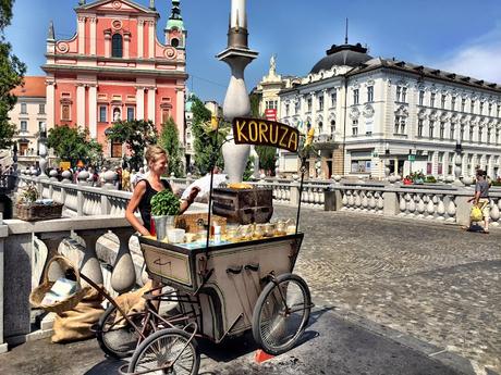 40 foto per un confronto con Lubiana. In 10 anni la piccola capitale slovena si è portata 50 anni avanti a noi. Come ha fatto?