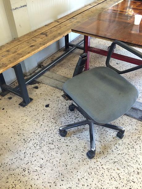 Foto ributtanti. Ecco come i tassisti sono costretti a lavorare a Ciampino