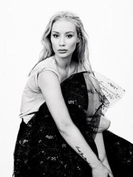 iggy-azalea-sunday-style-3-420x560