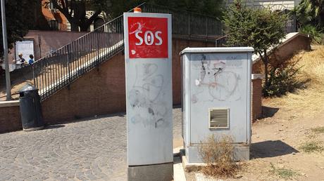 Cerchi la zona più sciatta di una città super sciatta? Vai di fronte al Colosseo sulla straordinaria terrazza panoramica...