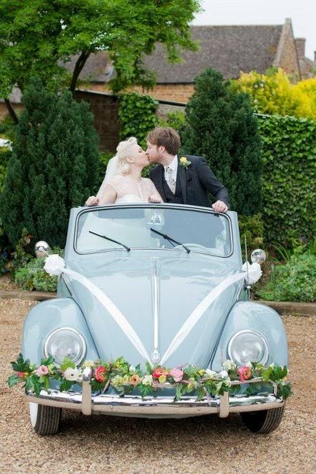 Auto della sposa: cosa sapere per scegliere gli allestimenti floreali