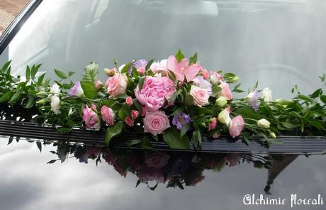 Auto della sposa: cosa sapere per scegliere gli allestimenti floreali