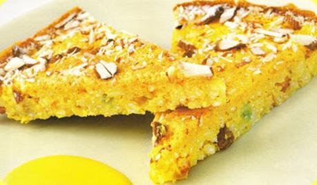 Torta di riso e mandorle con zabaione