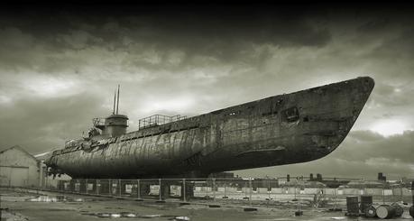 Displacement Theory vi porta a bordo di un U-Boat