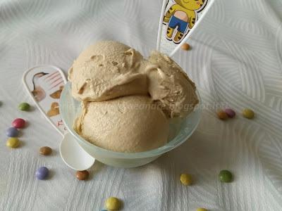 Gelato al caffè fatto in casa