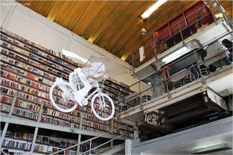 Libreria Ler Devagar, dove la creatività non è solo tra le pagine.