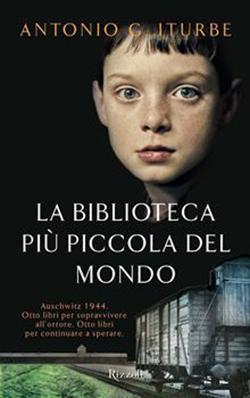 Recensione di La biblioteca più piccola del mondo di Antonio G. Iturbe