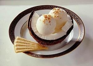 |⇨ Gelato al cocco