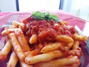 |⇨ Maccheroni col ferro al ragù