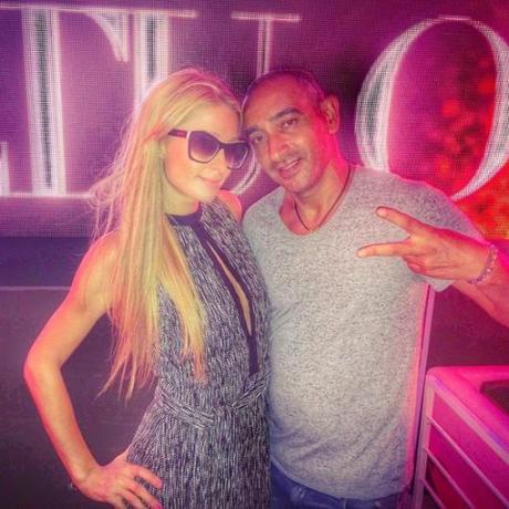 Ben Dj divide il mixer con Paris Hilton