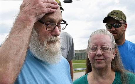Lewis Fogle dna innocente dopo 34 anni di carcere