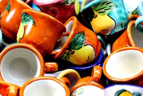 Vietri e Cetara, Due comuni, due anime, due aspirazioni, un solo confine: il mare.