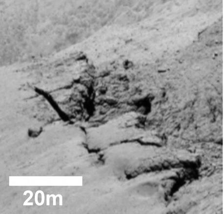 Credits: ESA / Rosetta / MPS for OSIRIS Team MPS / UPD / LAM / IAA / SSO / INTA / UPM / DASP / IDA