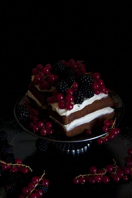 Tortini di cioccolato con crema mascarpone e panna