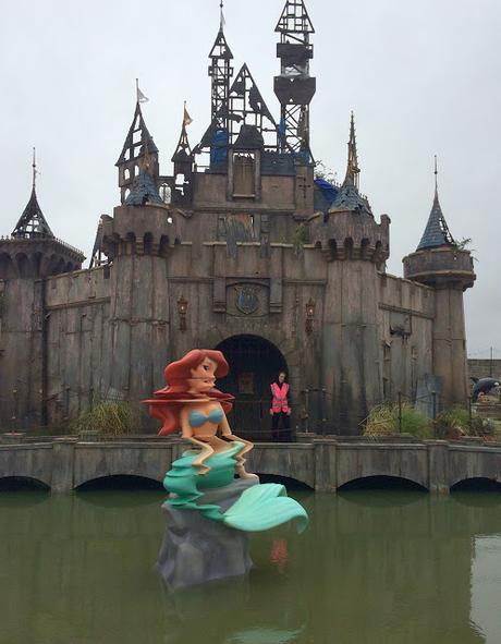 Welcome Dismaland. parco 