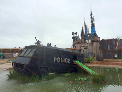 Welcome Dismaland. parco 