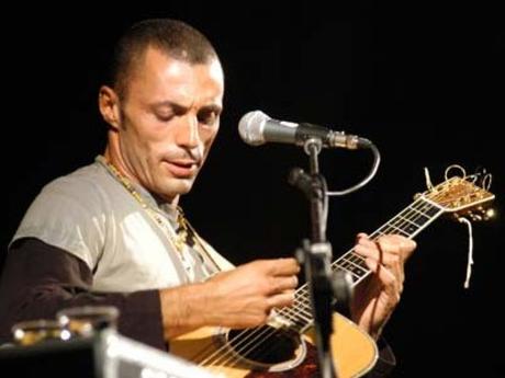 23 agosto: Alex Britti