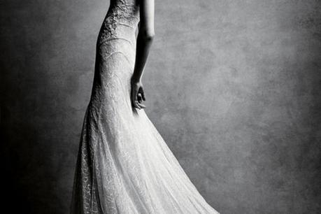 Vera Wang svela la sua sposa in bianco nella nuova campagna White per l’autunno inverno 2015-2016