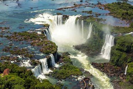 Ecoturismo in Brasile: una sfida difficile per proteggere un tesoro naturale inestimabile