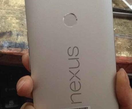 Huawei Nexus: ecco le presunte immagini del nuovo phablet