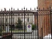 PAVIA. lanterne Cortile Teresiano Università sono riaccese.