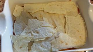 Lasagne di pane carasau al ragù di salsiccia profumato ai semi di finocchio (ricetta bimby)