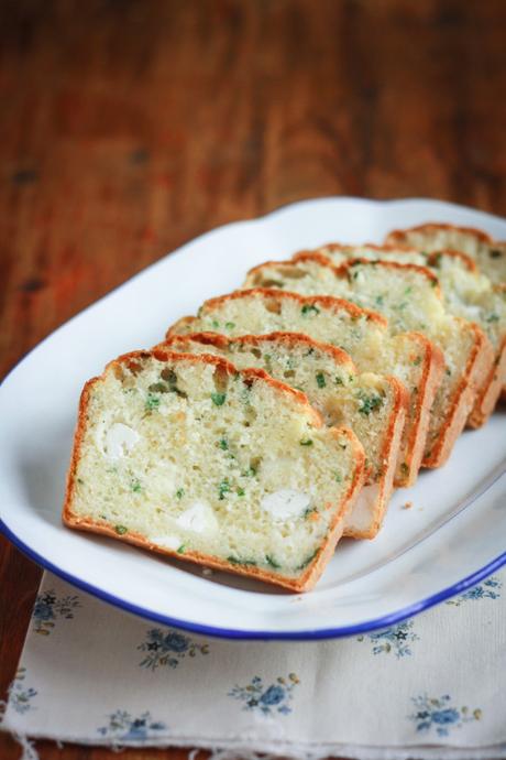 plumcake salato feta e erba cipollina