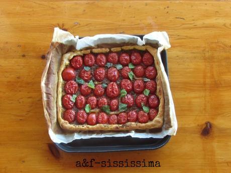 tatin di pomodori e salsa di capperi