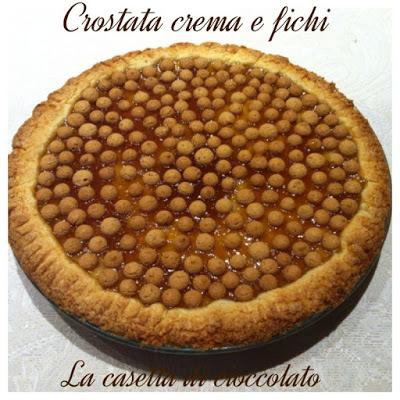 Crostata alla crema di amaretto con i fichi