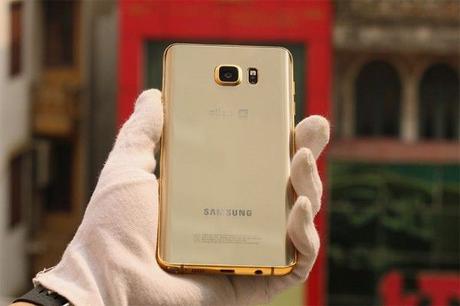 Samsung Galaxy Note 5 disponibile in versione oro 24K a 1450 dollari