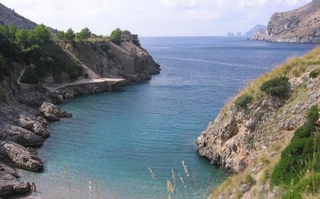 Passeggiate alla scoperta della Baia di Ieranto