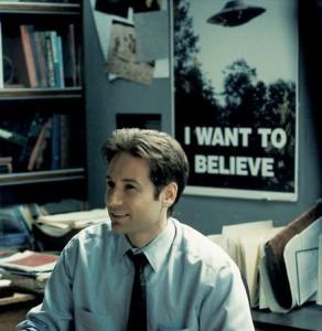 David Duchovny as Agent Fox Mulder. CR: FOX.