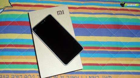 Xiaomi Mi4i: le sensazioni a caldo dopo l'unboxing