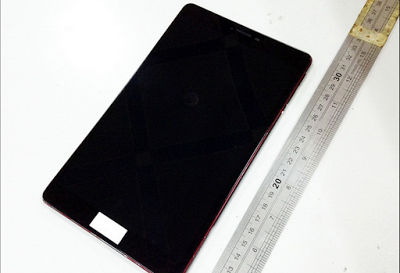 Google e lo spettro del Nexus 8 mai presentato. E nel frattempo affiorano nuove immagini