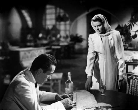 Humphrey-Bogart-and-Ingrid-Bergman-in-Casablanca-1942-4