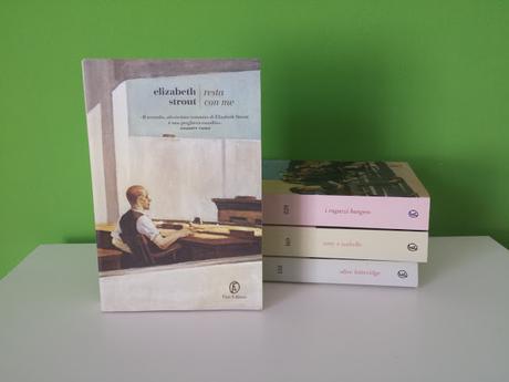 RESTA CON ME - Elizabeth Strout