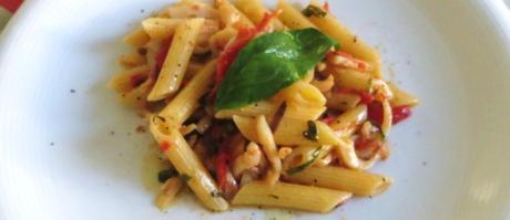 Pennette con seppie, olive e pomodoro