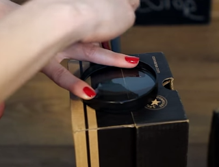 [Guida] Come creare un Proiettore per il tuo telefono a pochi euro [Video]