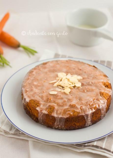 Torta di carote al limone e mandorle senza grassi, gluten free: quando la vita presenta il conto!