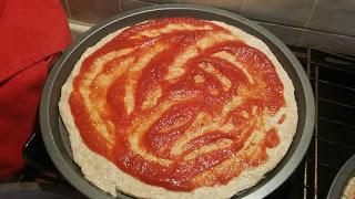 Pizza integrale verdure arrosto, rucola 