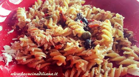 Fusilli con Tonno, Pomodori secchi e Ricotta Salata