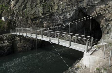 The Gobbins: scogliere Irlandesi per escursionisti impavidi