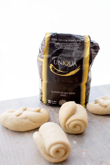 PANINI SOFFICI VEGAN | LAUGEN E PRETZEL