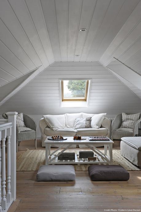 Salon de jeux canapé