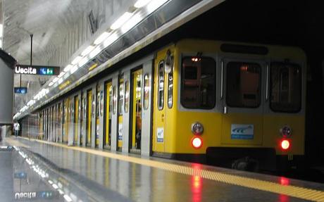 Metro 1 e Funicolare di Napoli: nei weekend aperte fino a tardi