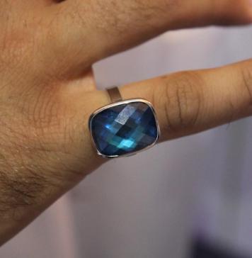 ZTE Charm Ring R1