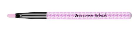 essence make me pretty Lip Brush