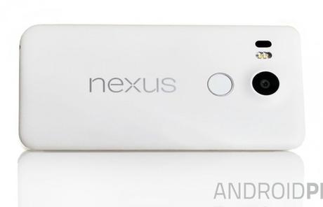 Nuovi render sembrano mostrare il “vero” Nexus 5 2015